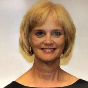 Meet your Posher, Lynn